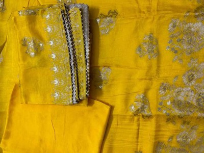 jorjat-polka-suit-7-63b1db05c001c.jpg